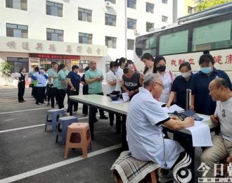 滴滴鲜血浸润生命之花——朝阳安平集团无偿献血活动侧记